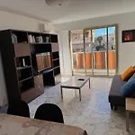 Grand 2 Pieces
